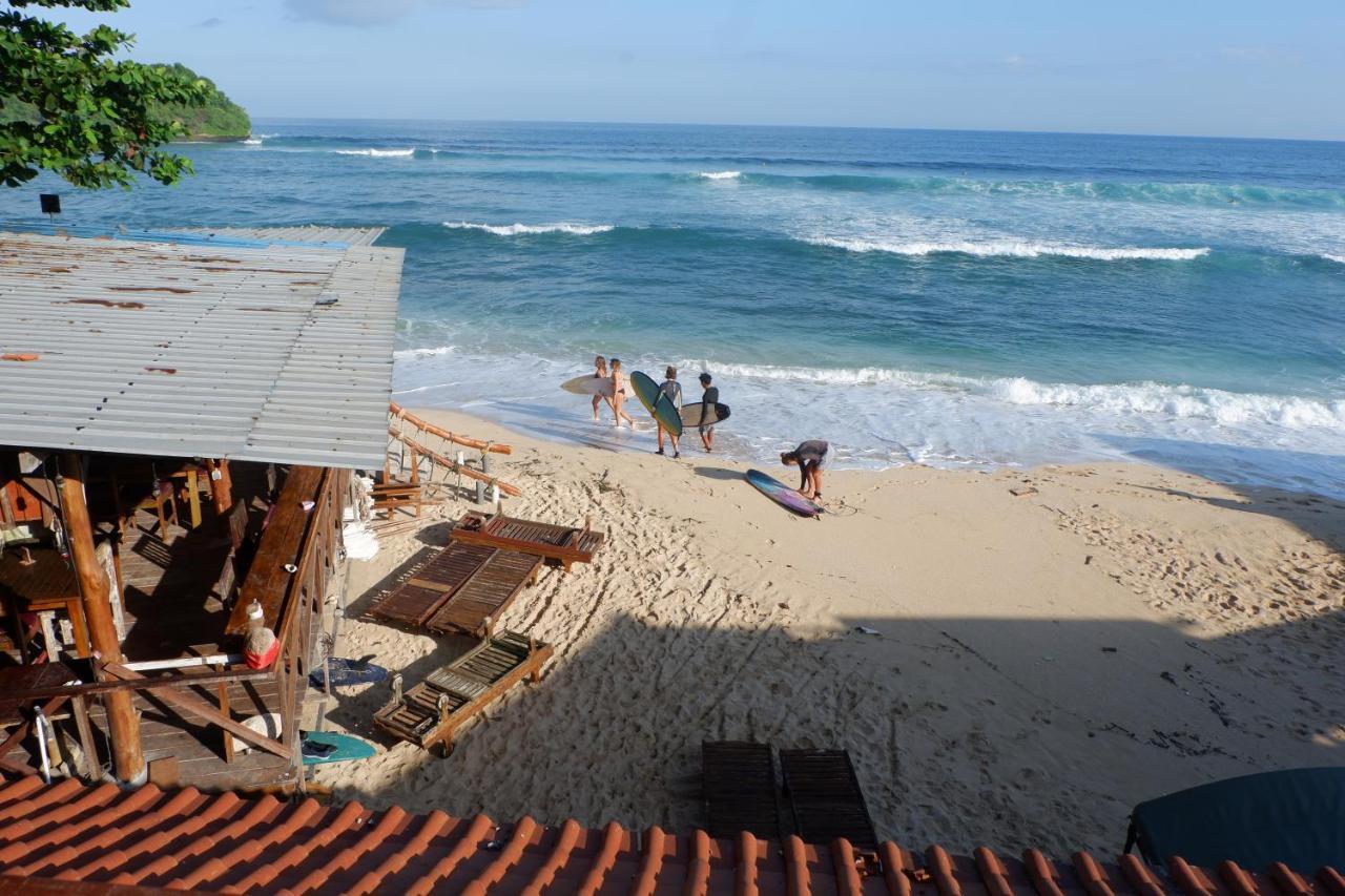 Santai Warung Bali Hotel Jimbaran  Bagian luar foto